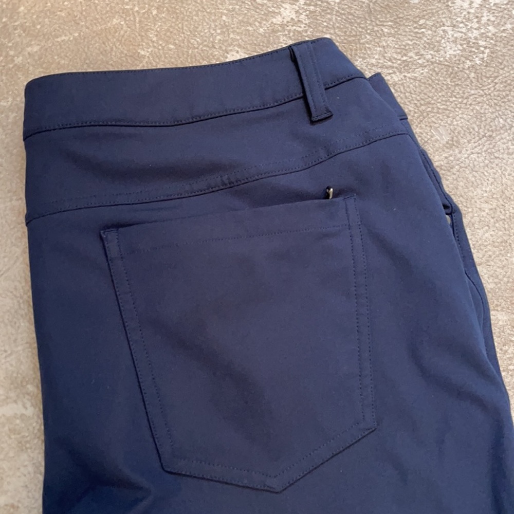 Lululemon ABC Slim Pant - Picture 4 of 5
